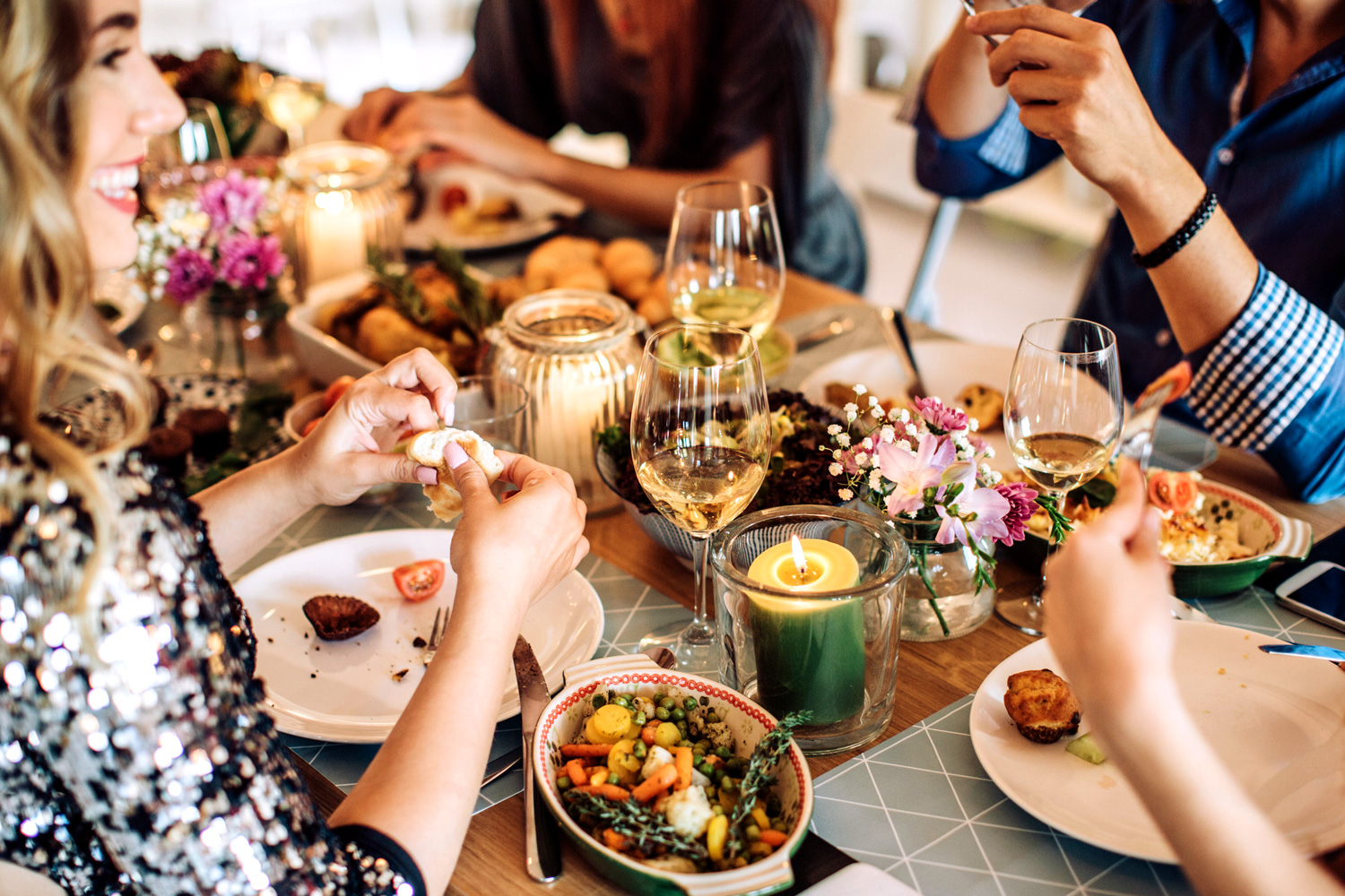 225 Conversation Starters for Any Situation
