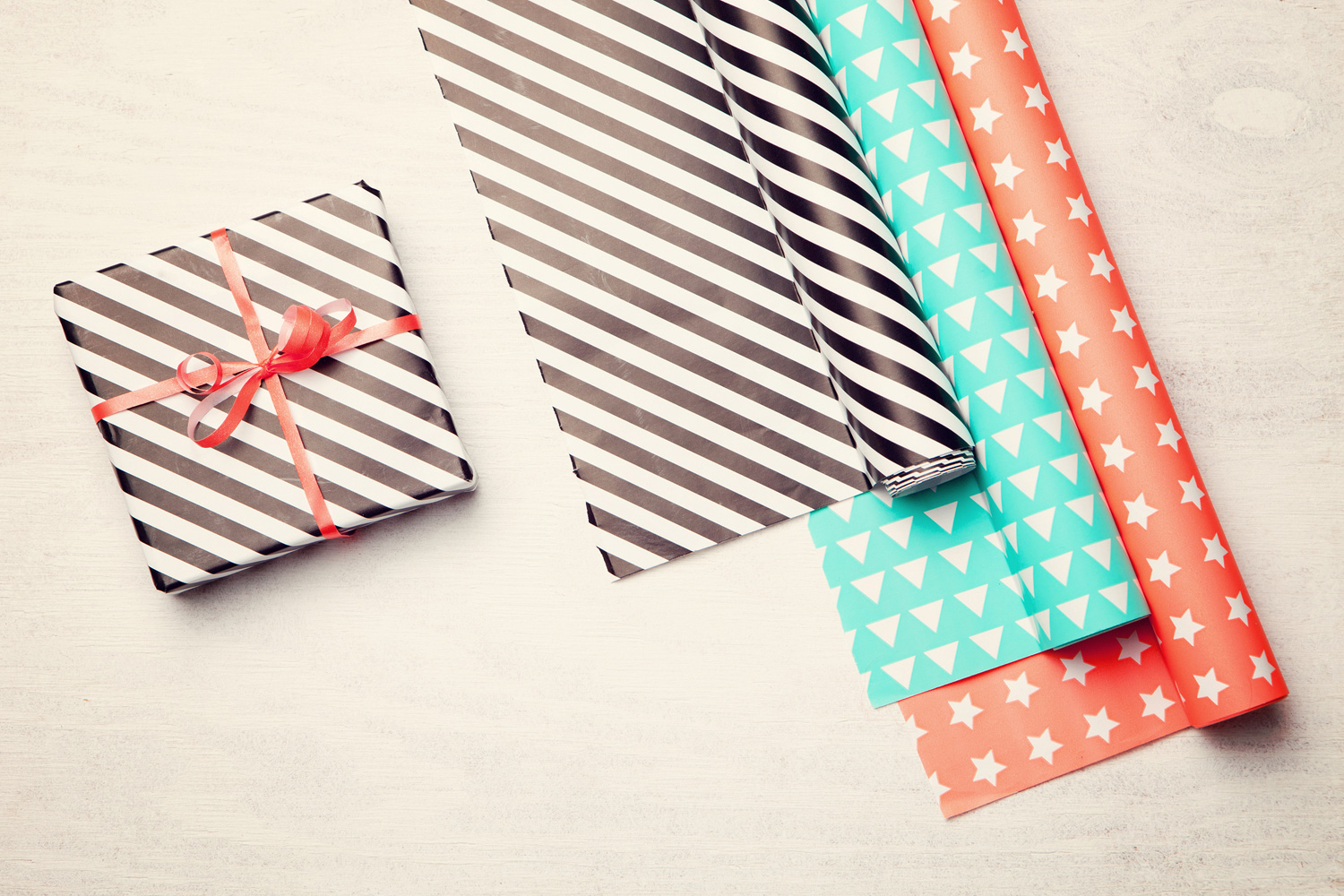 15 Gift Bag Wrapping Station Organization and Storage Ideas