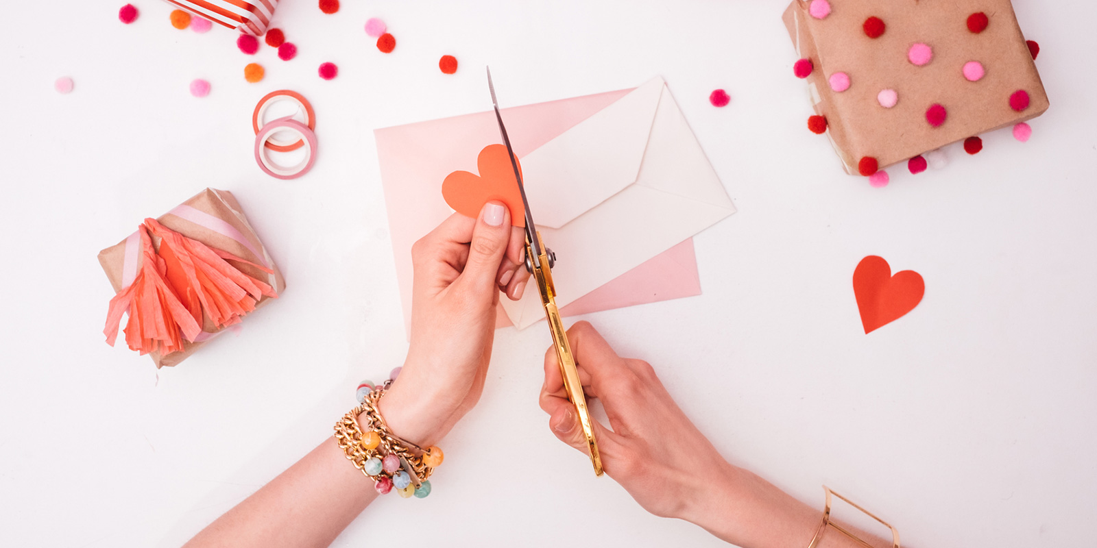What to Write in a Valentine’s Day Card: 45 Message Ideas