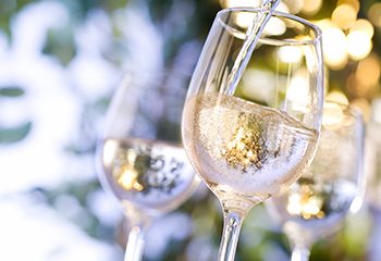 The Ultimate Guide to Hosting a Wine Tasting Party