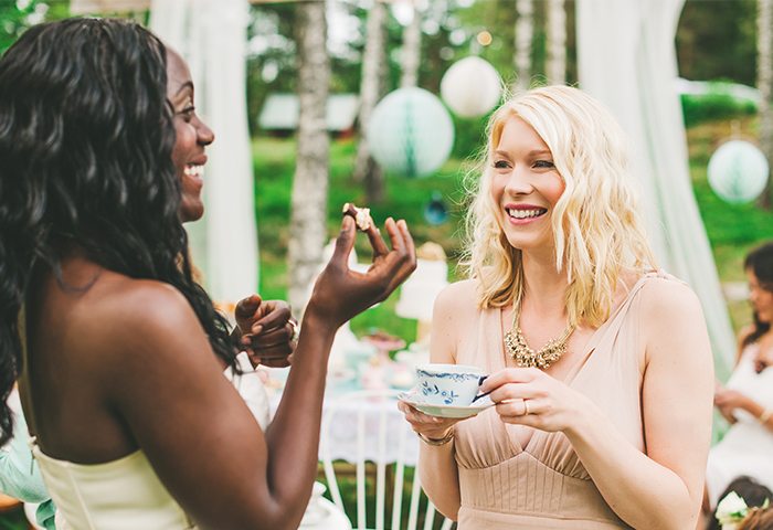 What to Write in a Bridal Shower Card: 30 Message Ideas