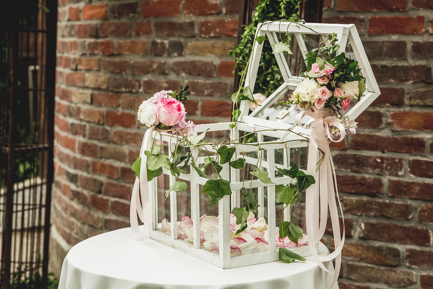 18 Wedding Card Box Ideas For The Big Day