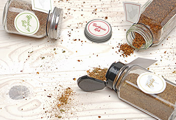 9 Homemade Grill Seasonings + Printable Gift Tags