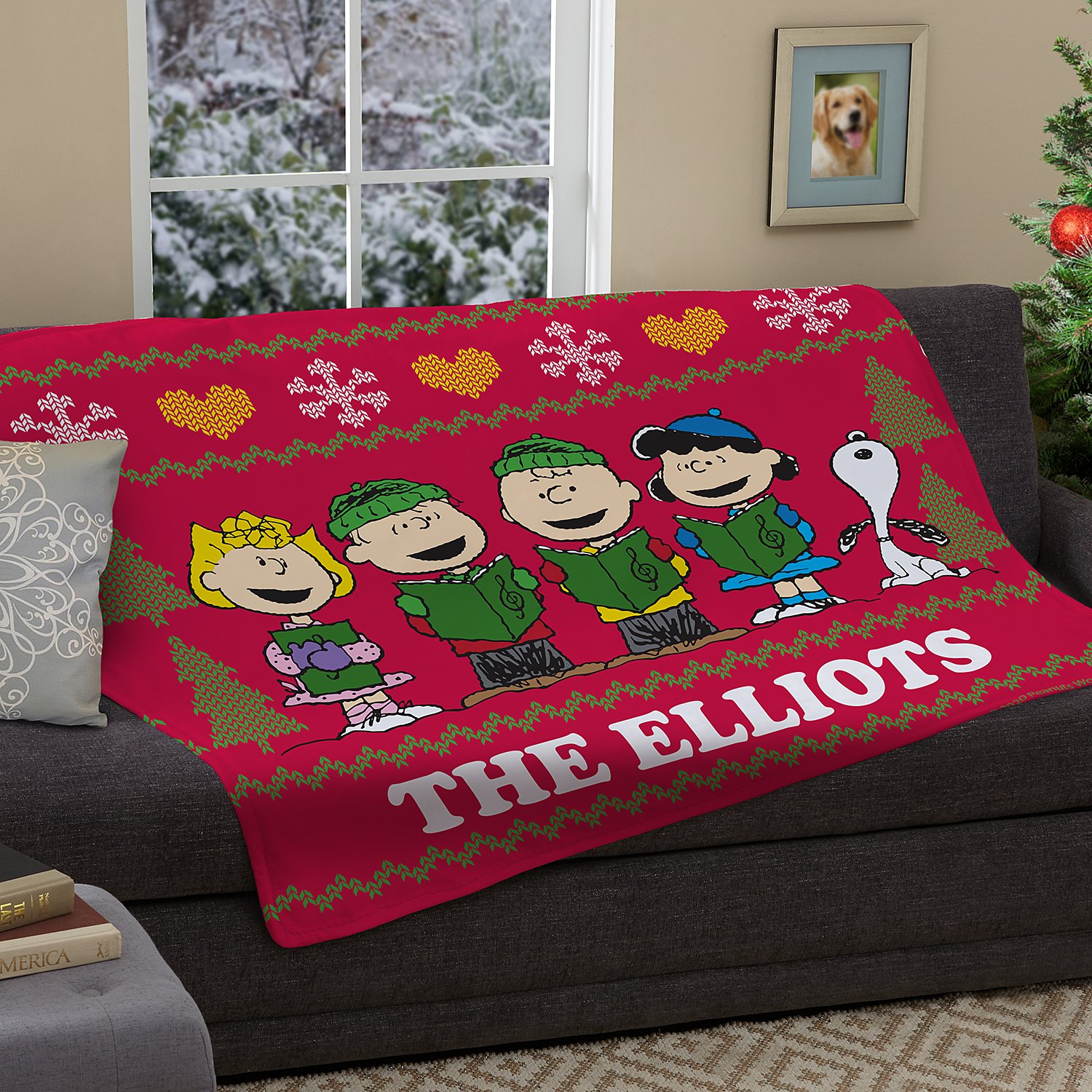 PEANUTS®