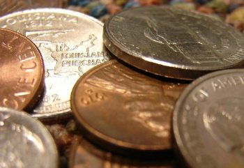 Tips for Tipping: Who, When & How Much to Tip