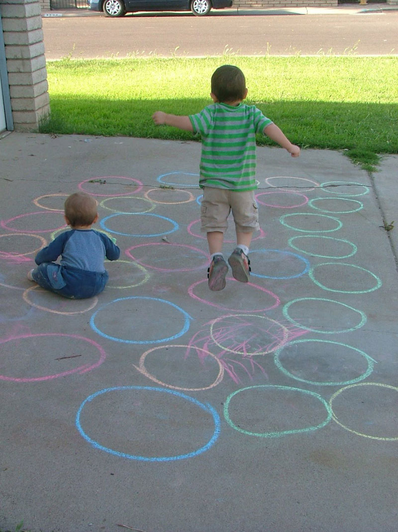 chalk color game