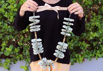 DIY Money Lei for Grads