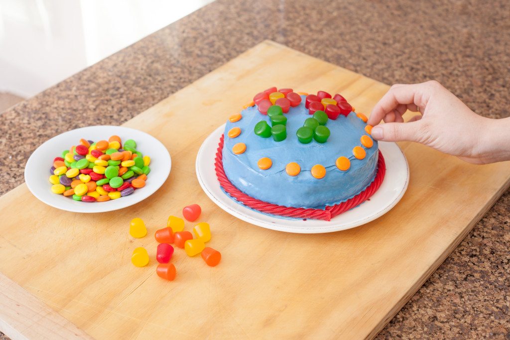 Make Your Child's Birthday Cake Memorable by PersonalCreations.com