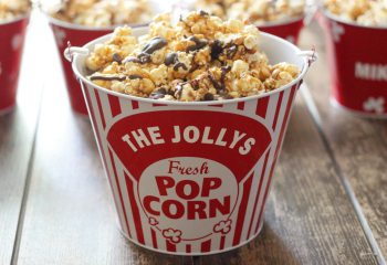 Caramel Popcorn Recipe with Chocolate: A Family Movie Night Treat