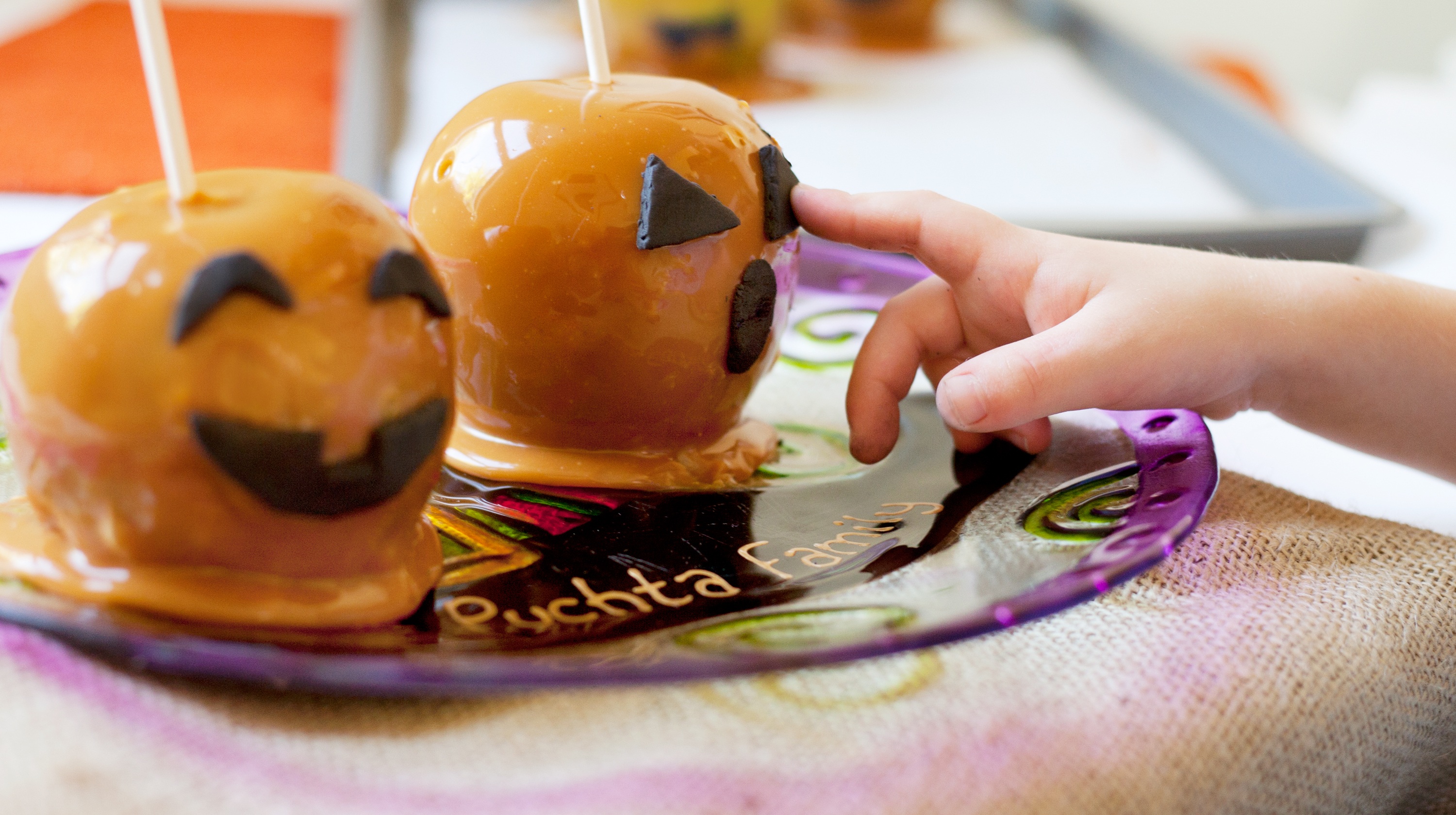 Creative Caramel Apple Ideas