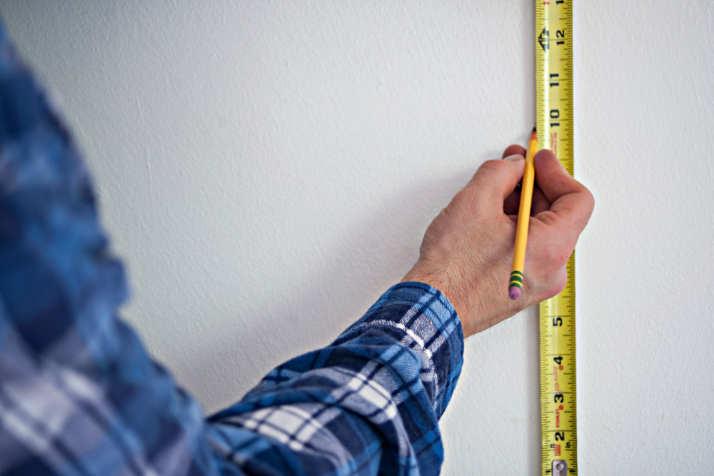 05_Make_a_Photo_Gallery_Wall_in_Your_Home