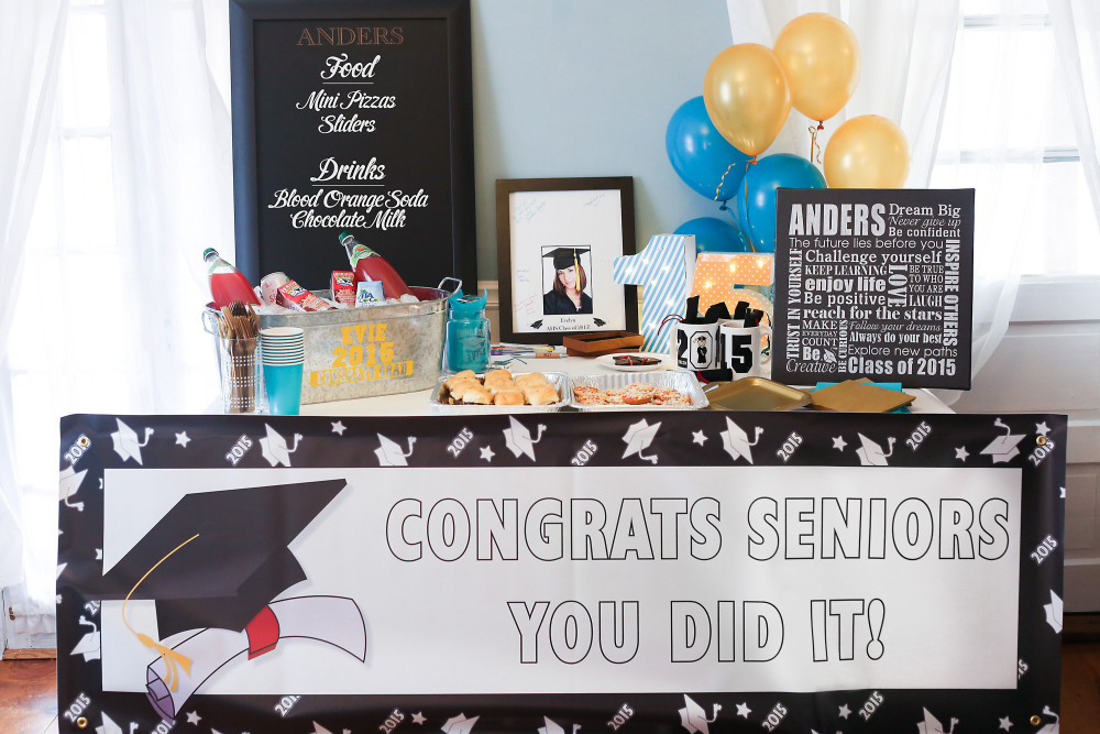 graduation party sign