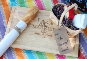 Newlywed Picnic Gift Basket and FREE Printable