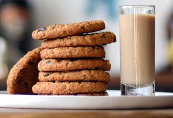 3 Oatmeal Cookie Shot Recipes You Have To Try