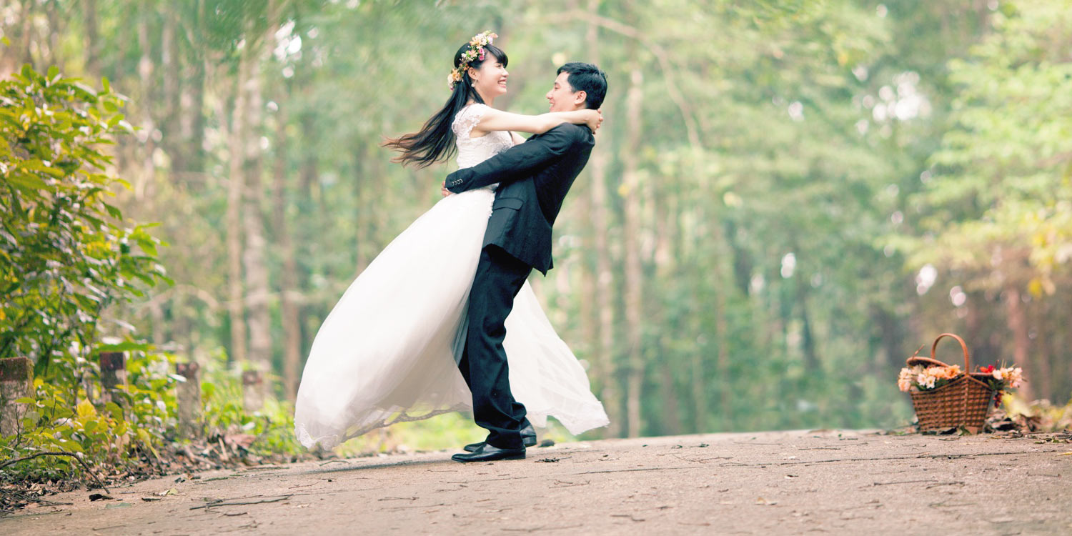 16 Wedding Traditions and Their Origins