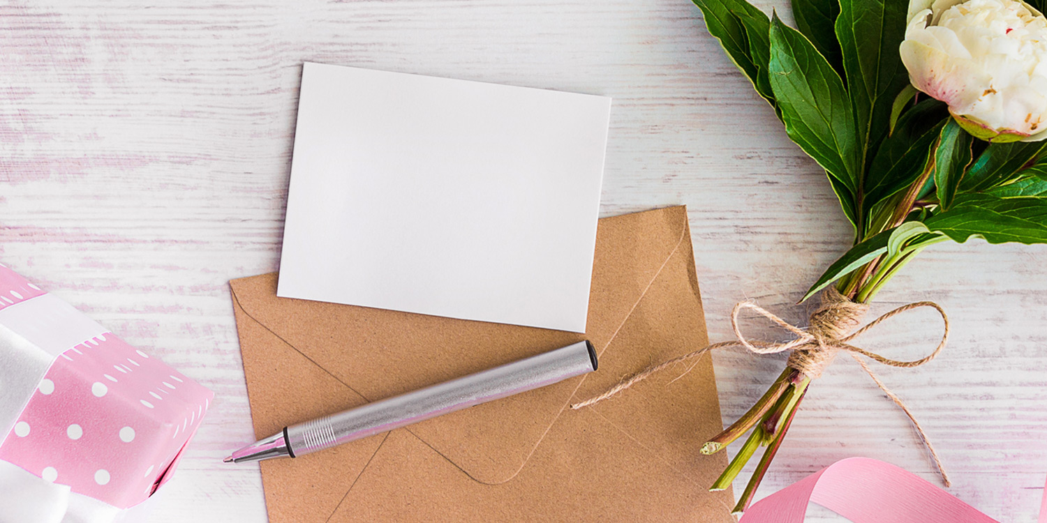 Wedding Thank You Wording: How to Write a Thank You Note
