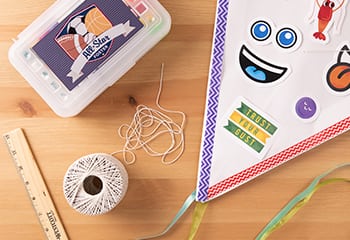 How to Make a Kite + Printables
